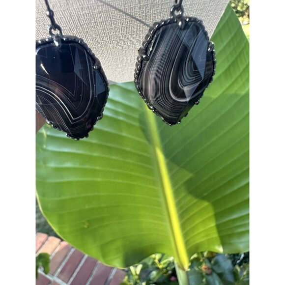 Kendra Scott Corley Earrings Black Banded Agate Gunmetal Dangle Drop - Picture 3 of 4